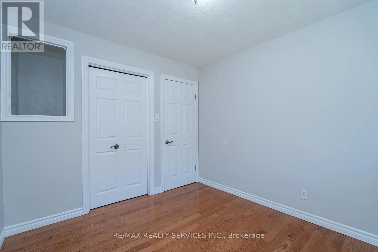 285 THORNCREST DRIVE