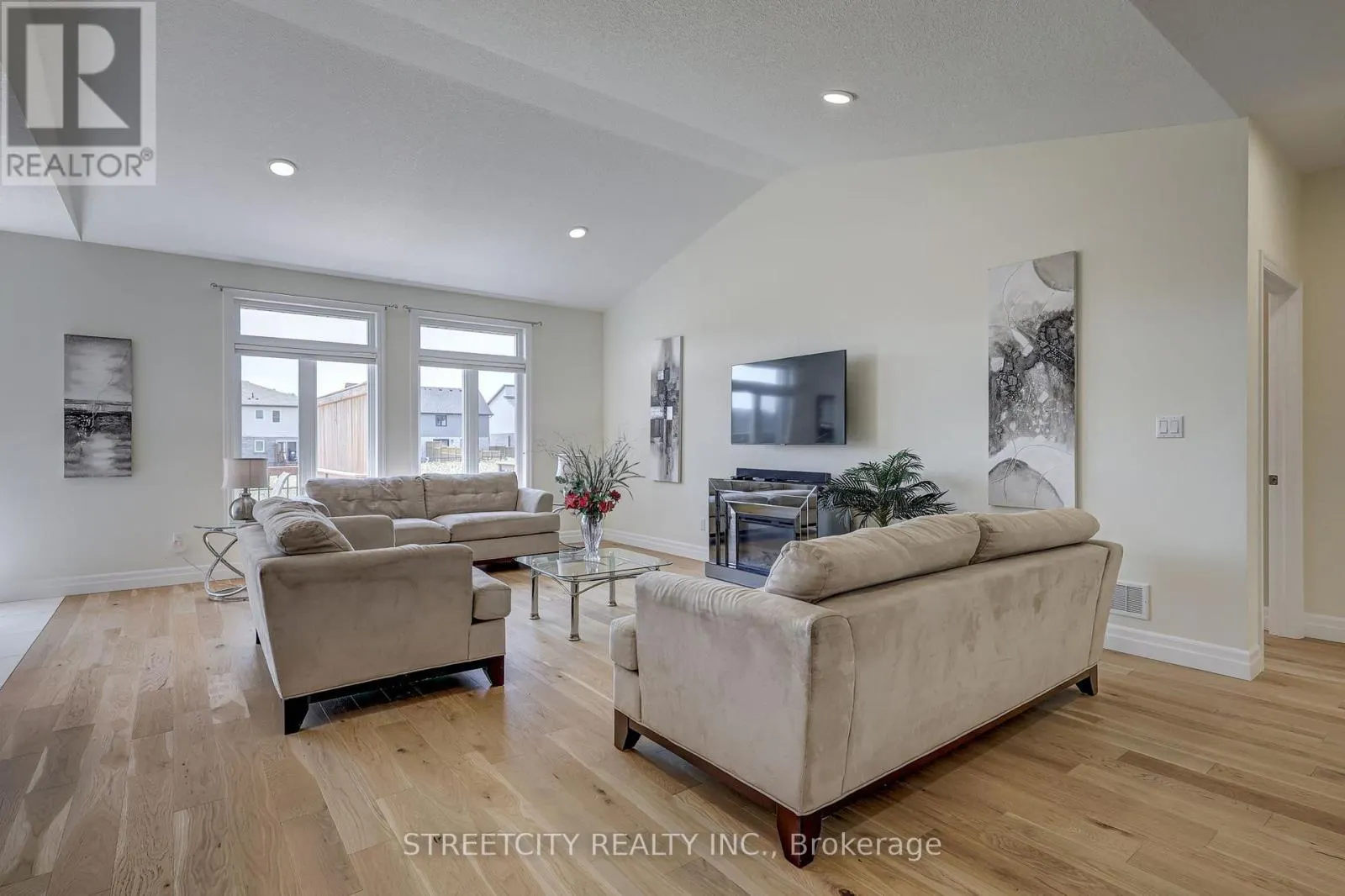 70 ACORN TRAIL