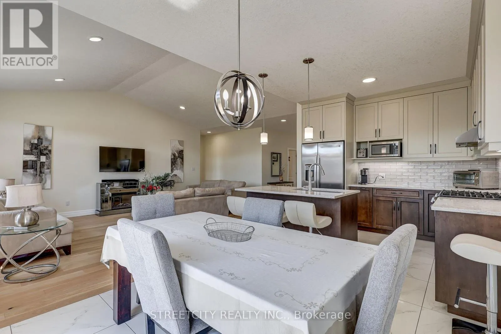 70 ACORN TRAIL