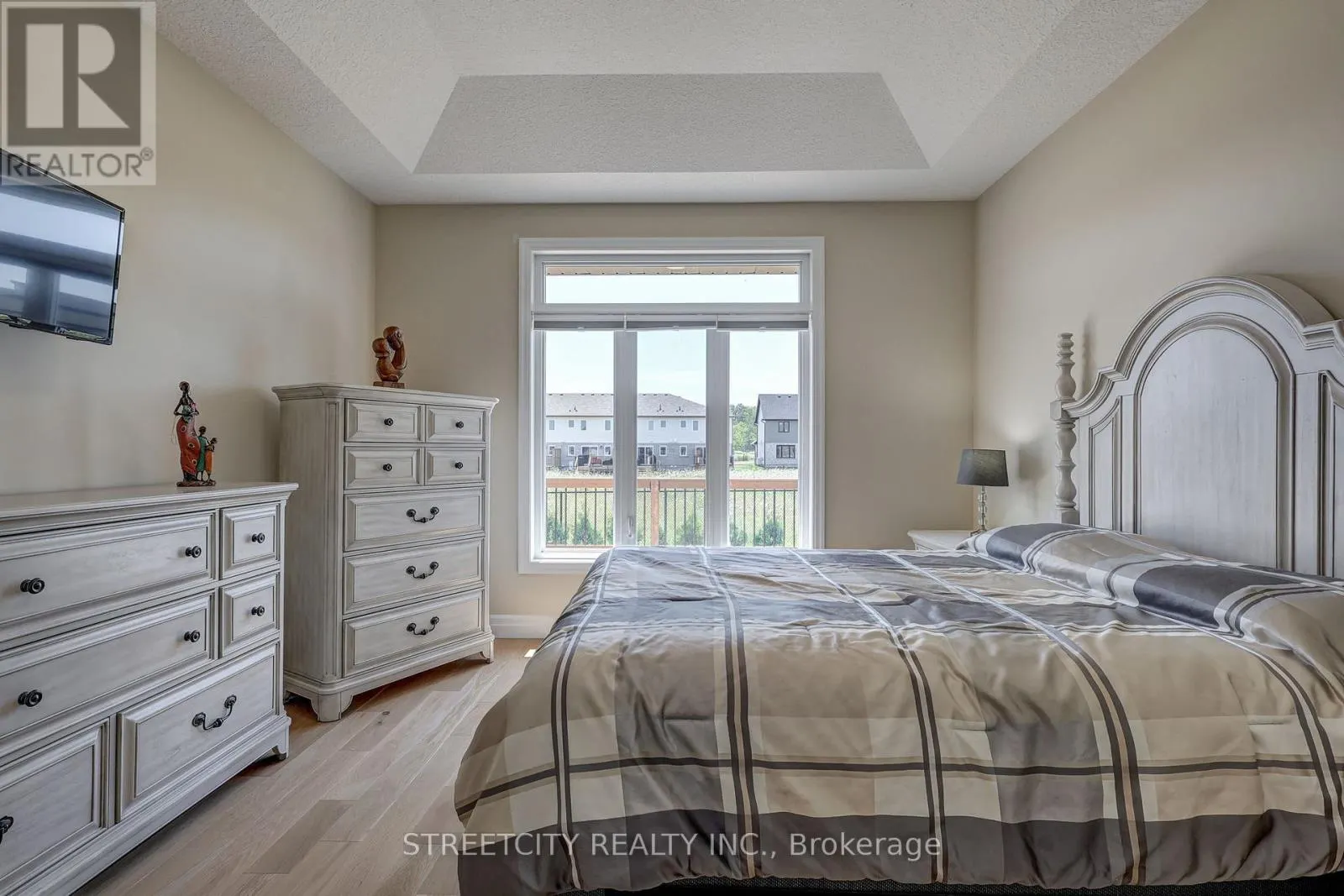 70 ACORN TRAIL