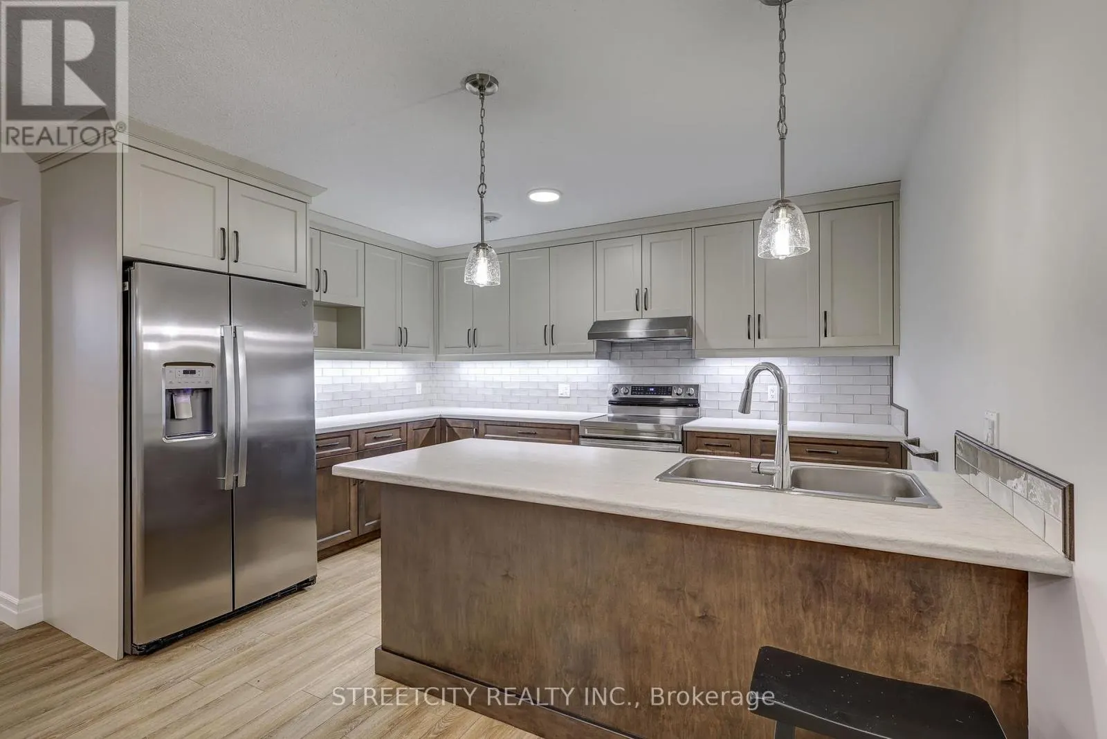 70 ACORN TRAIL