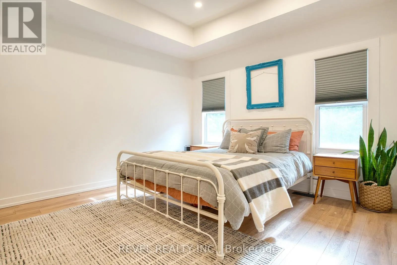 99 ELGIN STREET