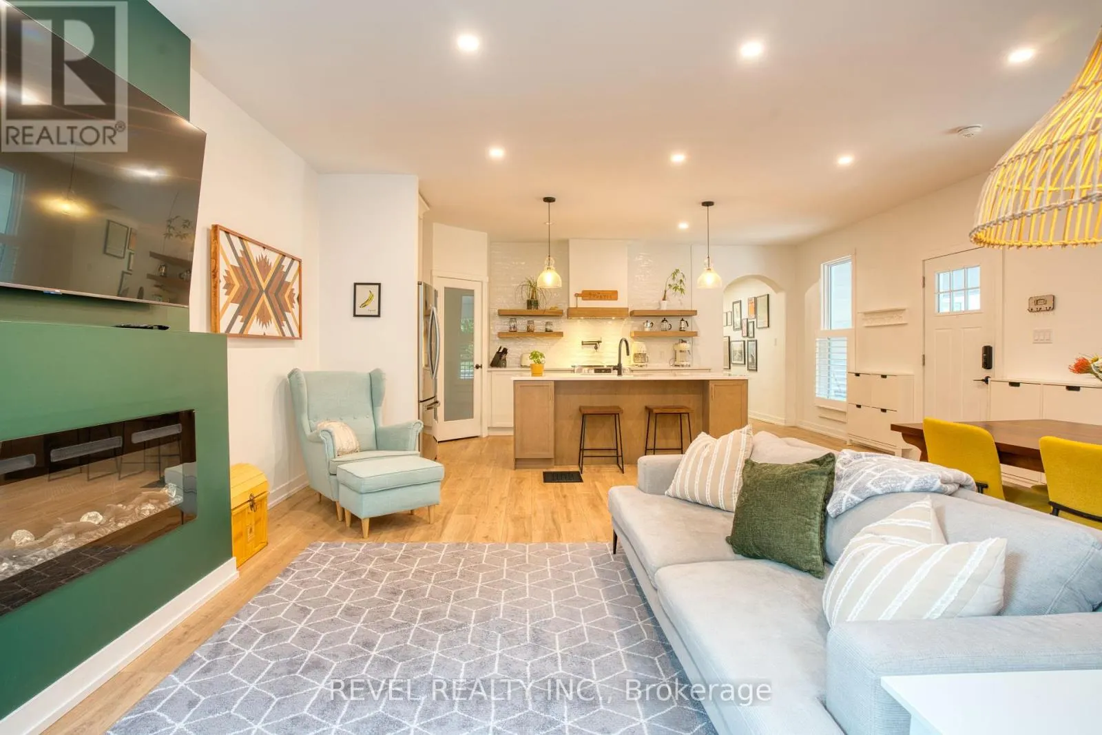 99 ELGIN STREET
