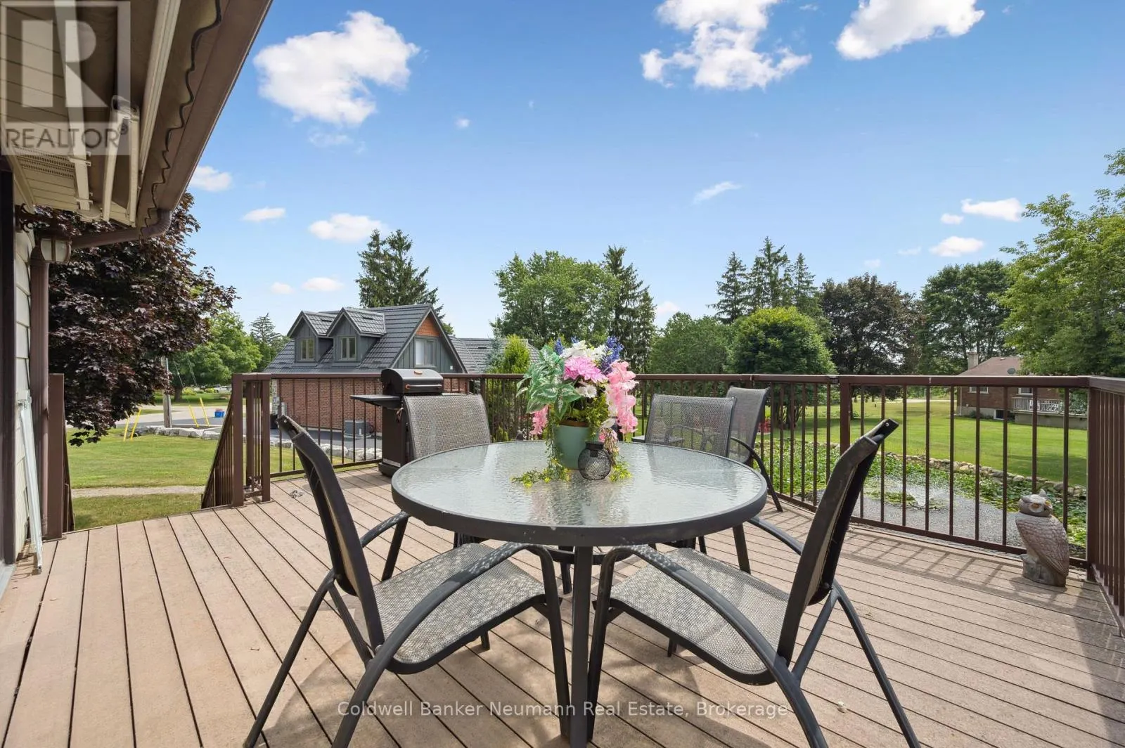 5 A HAMILTON DRIVE