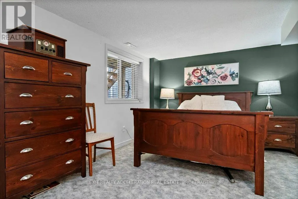 134 SHORELINE CRESCENT