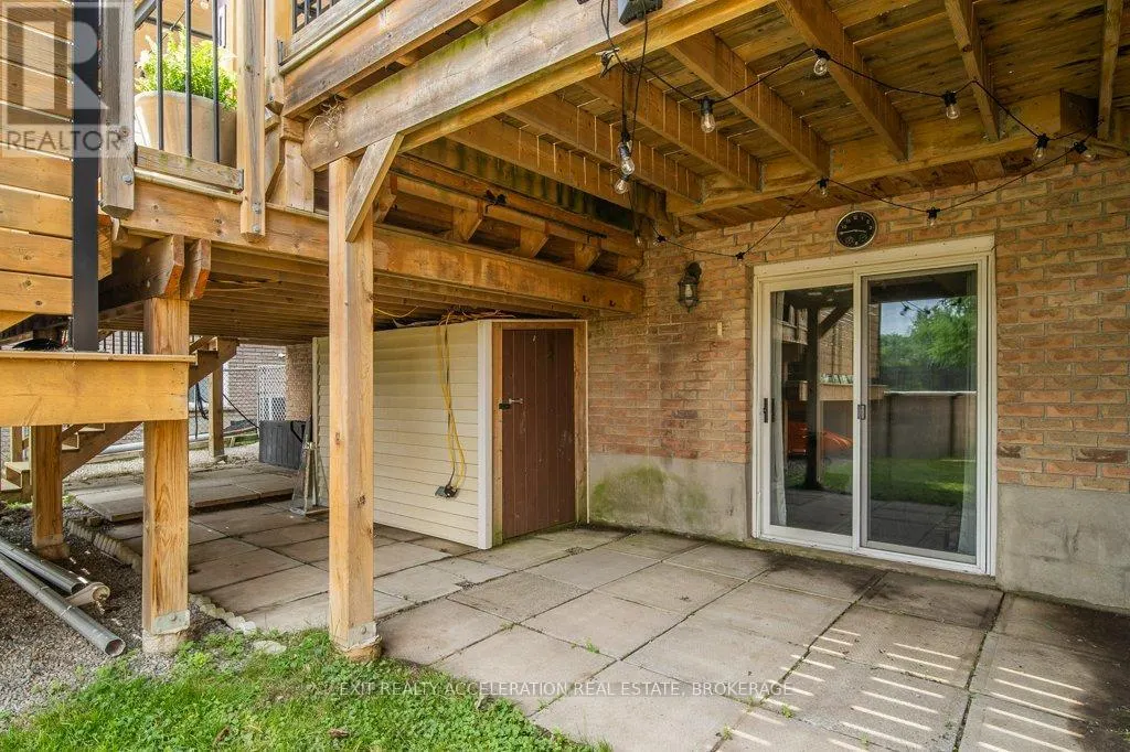 134 SHORELINE CRESCENT