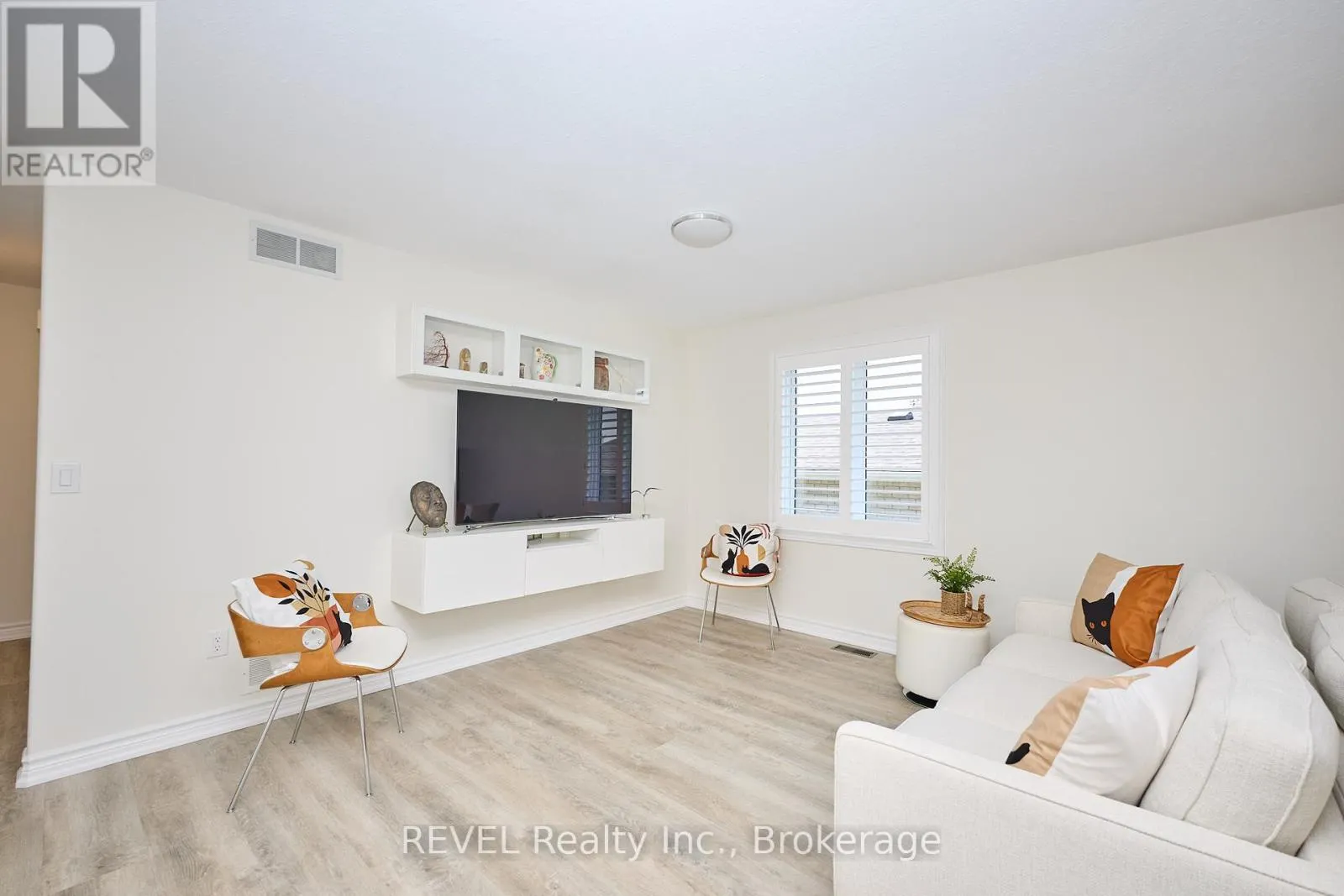 118 COLBECK DRIVE
