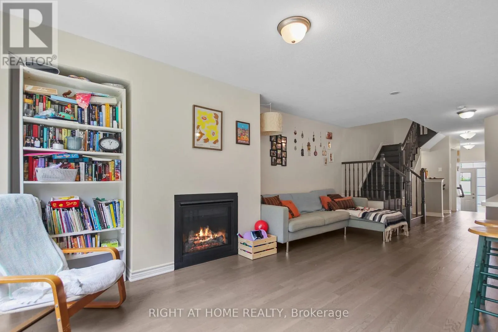 209 HARTSMERE DRIVE