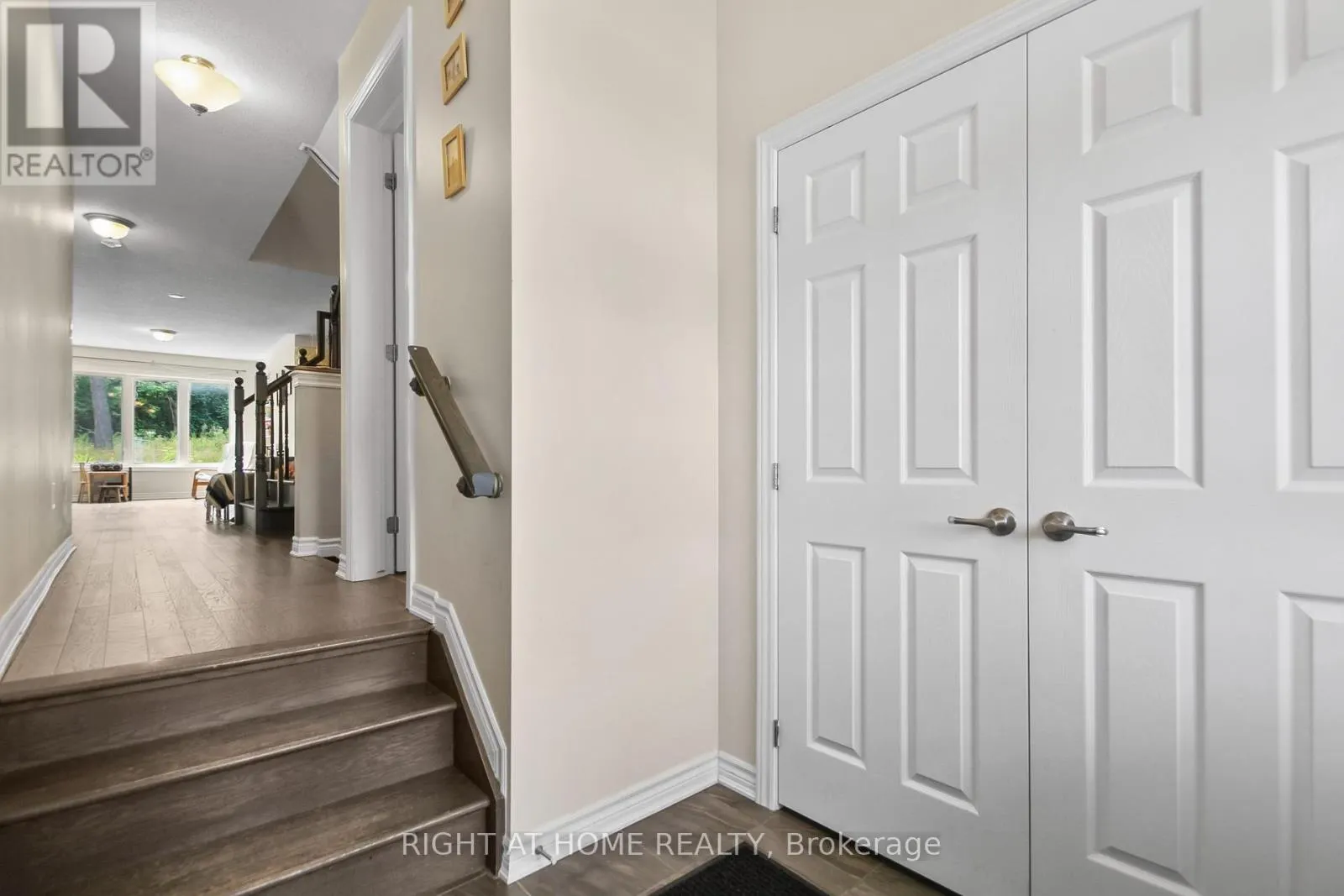 209 HARTSMERE DRIVE