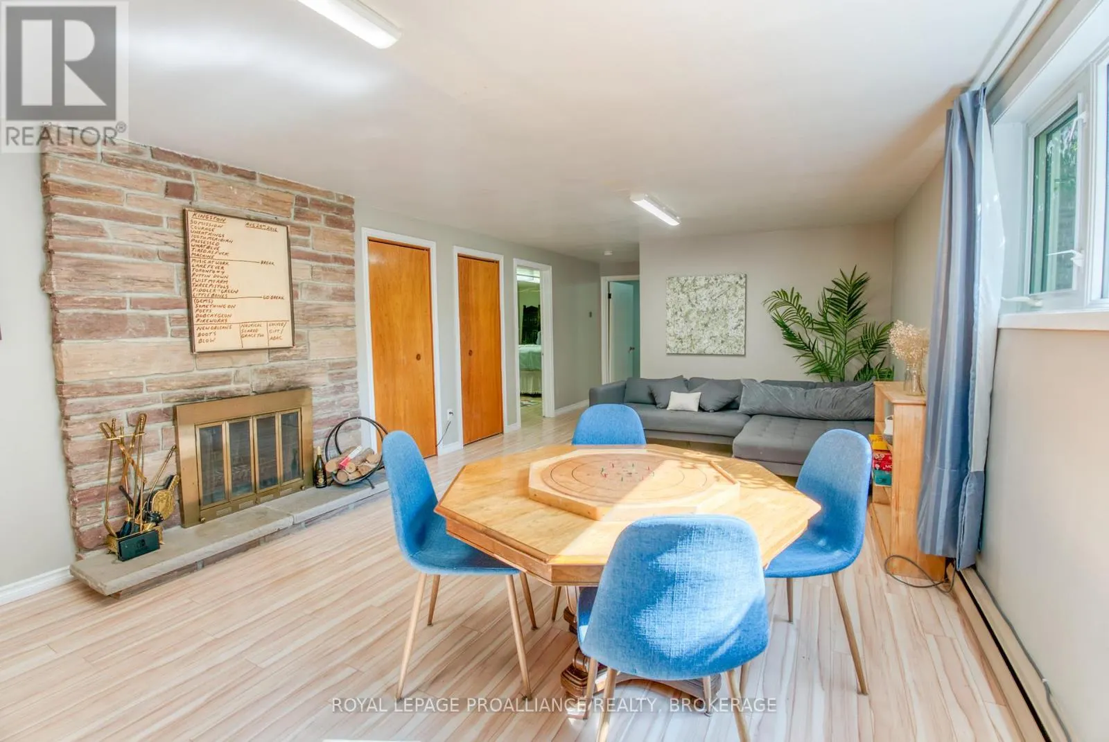 59 FAIRWAY HILL CRESCENT