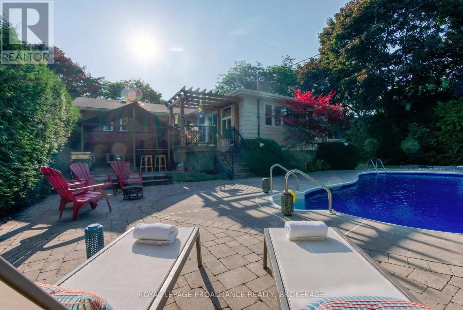 59 FAIRWAY HILL CRESCENT