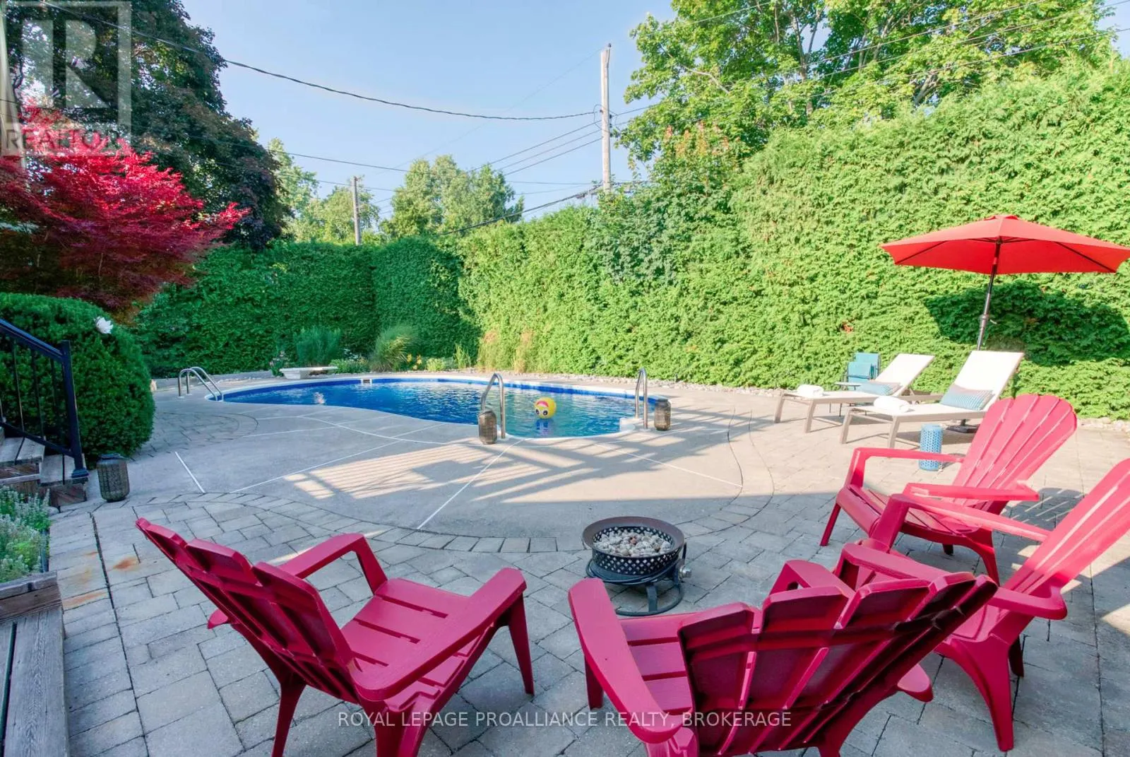 59 FAIRWAY HILL CRESCENT