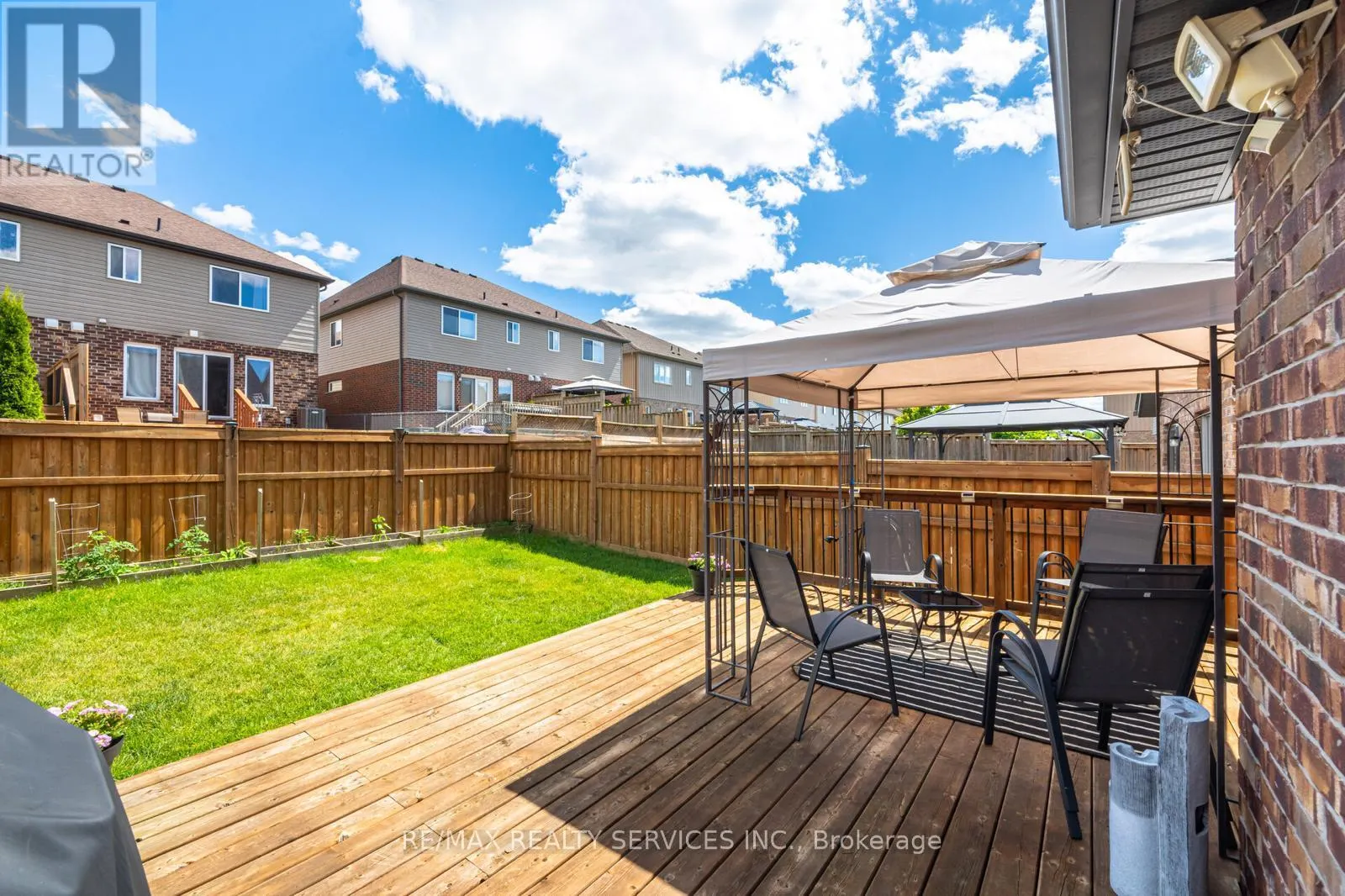 567 STARWOOD DRIVE