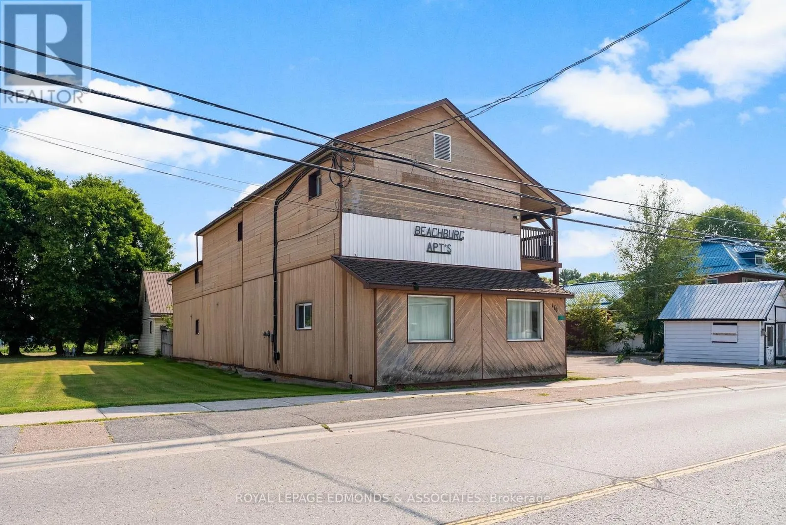 1806 BEACHBURG ROAD