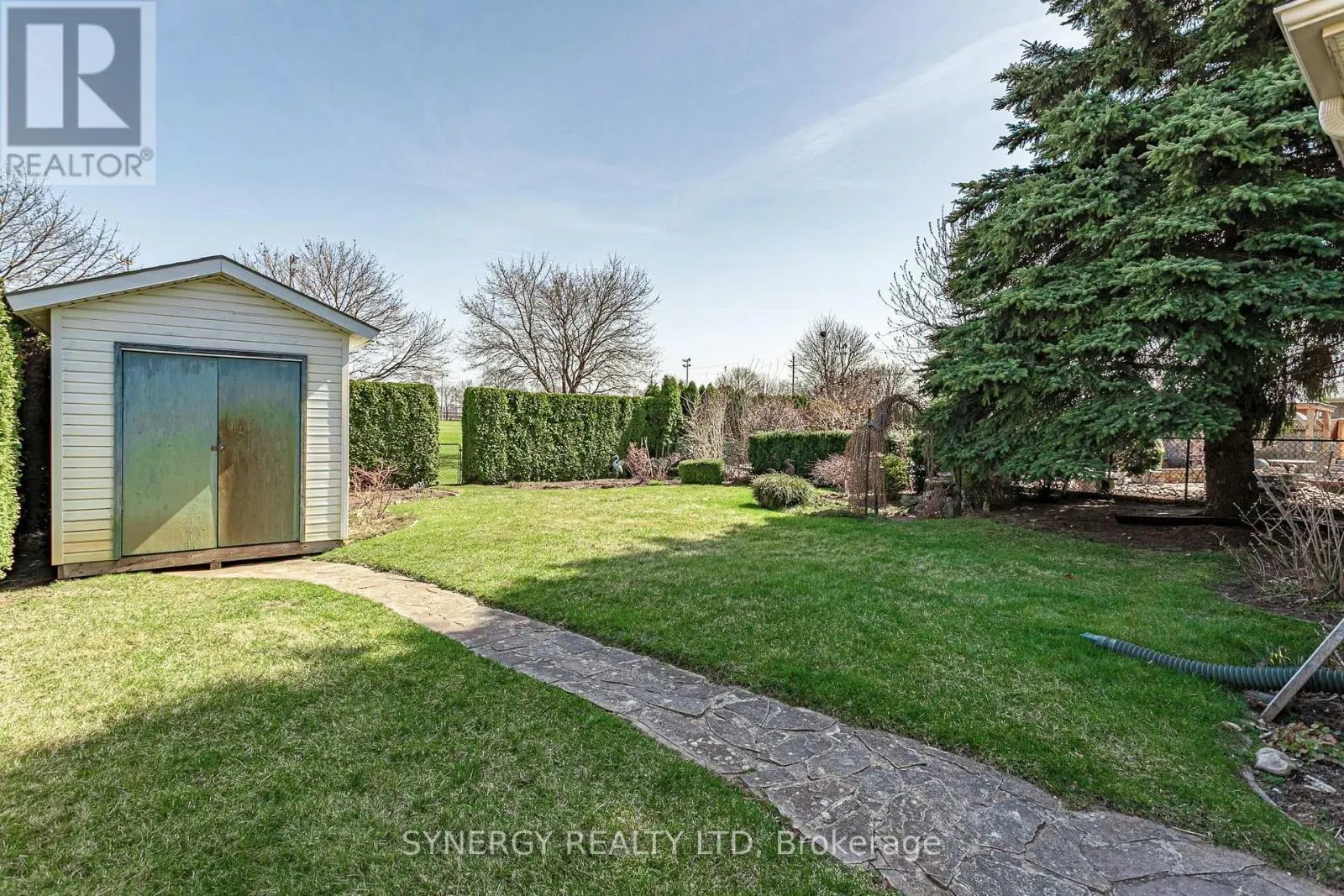 16 PARKVIEW DRIVE