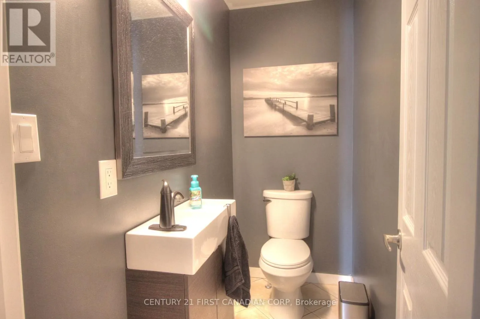 23 - 1920 MARCONI BOULEVARD, #23