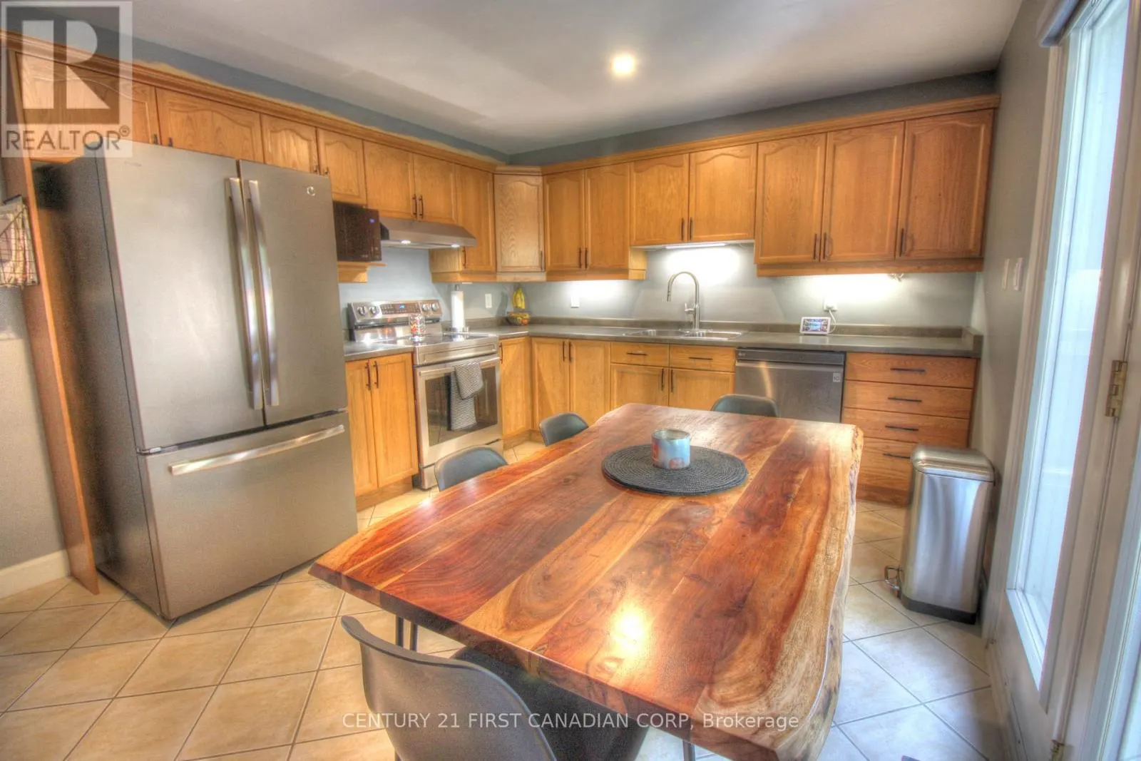 23 - 1920 MARCONI BOULEVARD, #23