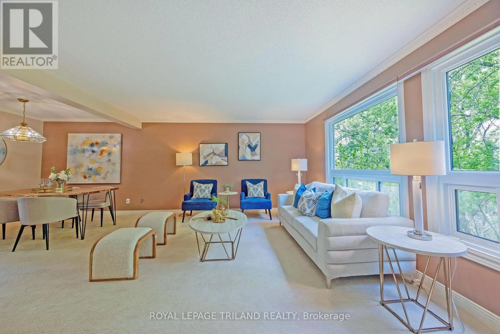 23 - 683 WINDERMERE ROAD, #23