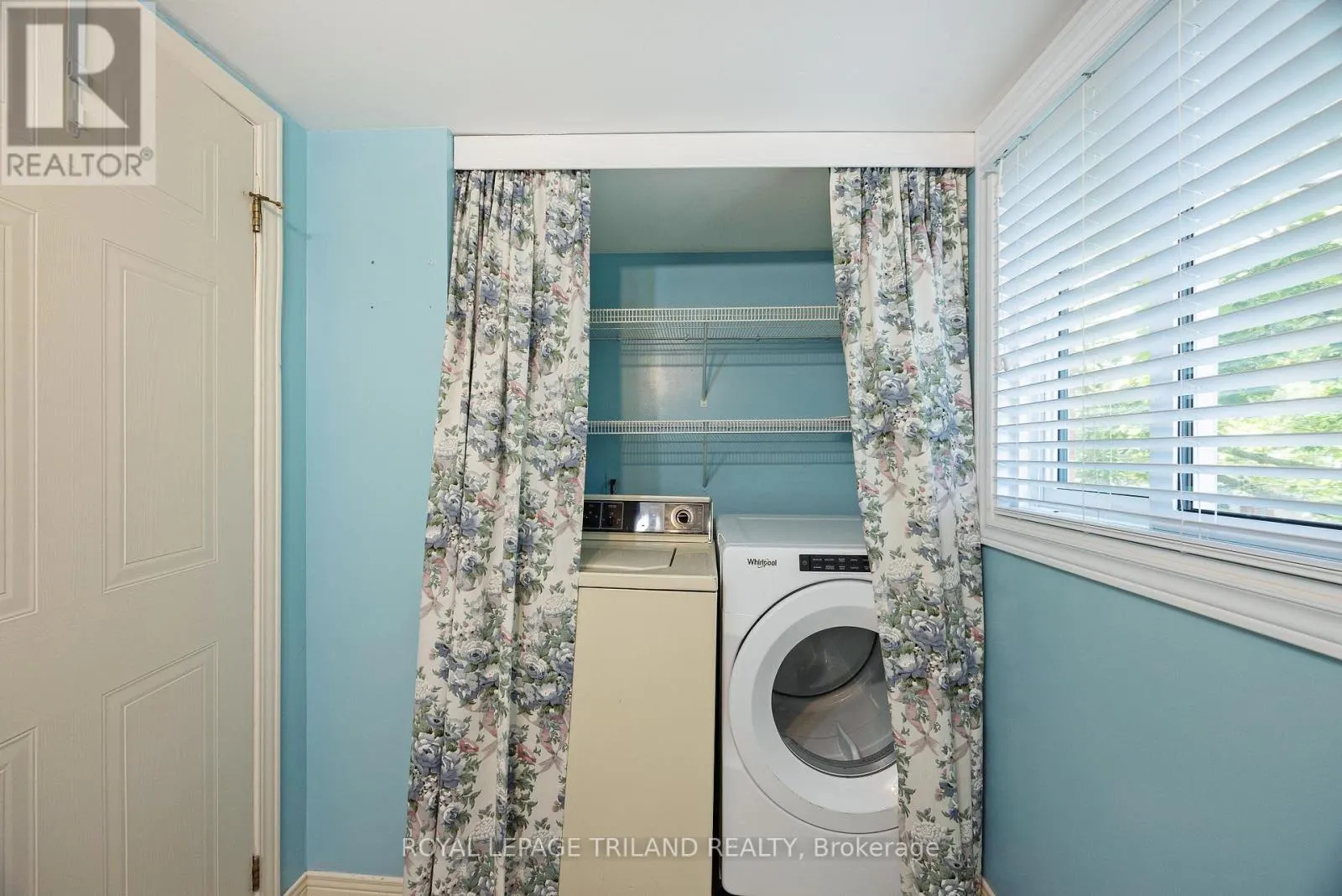 23 - 683 WINDERMERE ROAD, #23