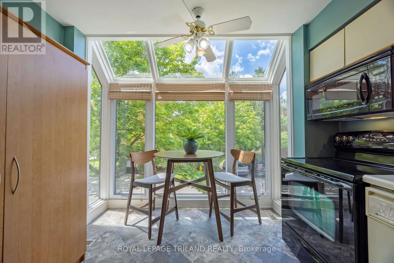 23 - 683 WINDERMERE ROAD, #23