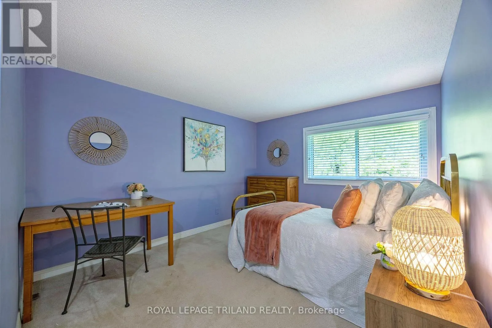 23 - 683 WINDERMERE ROAD, #23