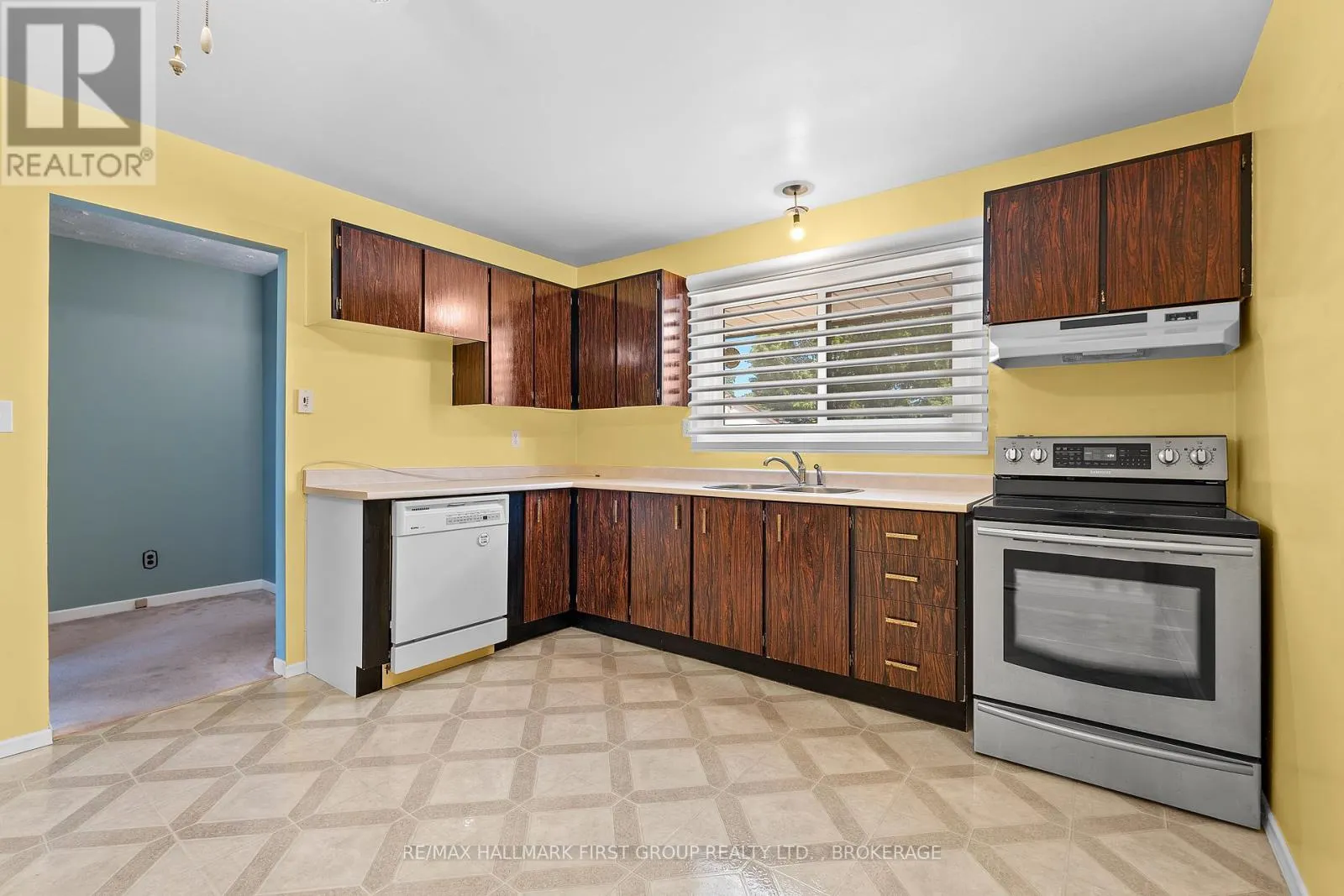 175 - 773 ASHWOOD DRIVE, #175