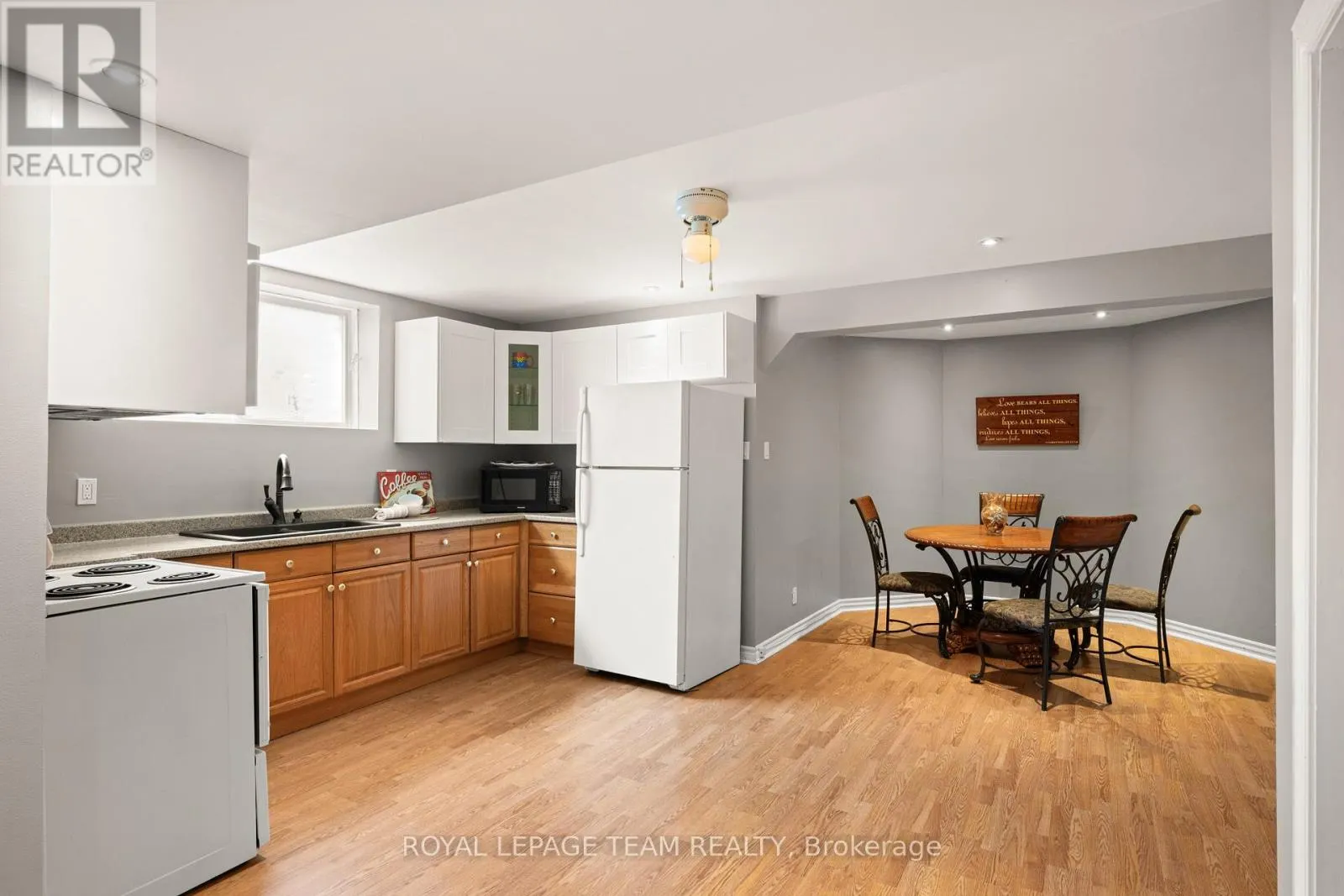 41 BLACKSHIRE CIRCLE