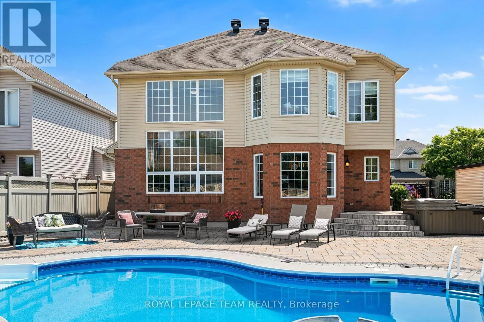 41 BLACKSHIRE CIRCLE