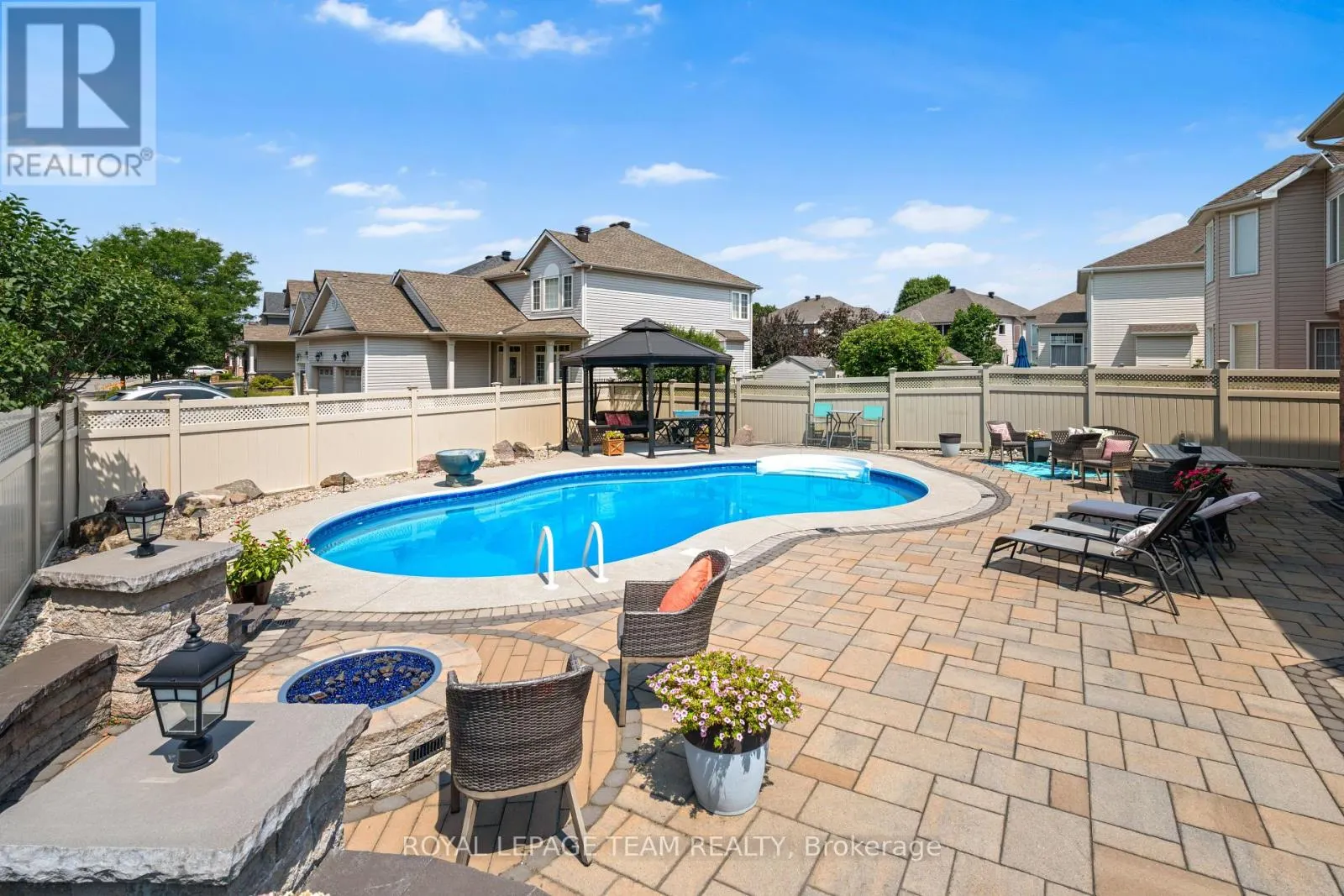 41 BLACKSHIRE CIRCLE