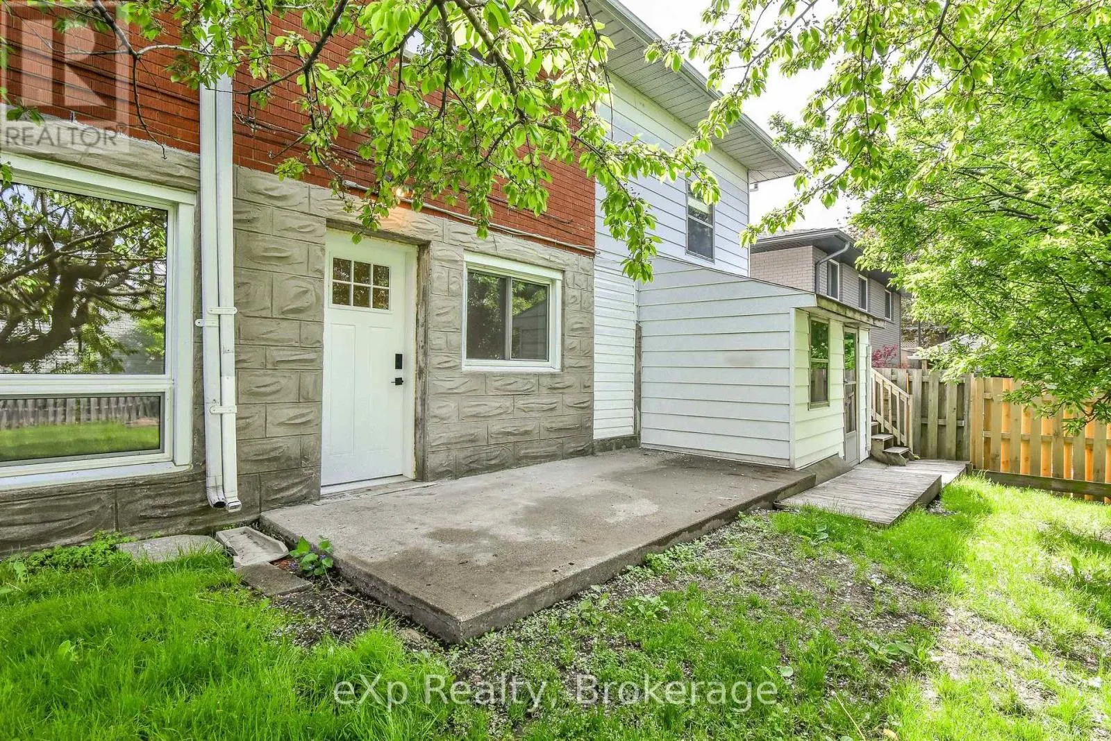 373 HILLCREST ROAD