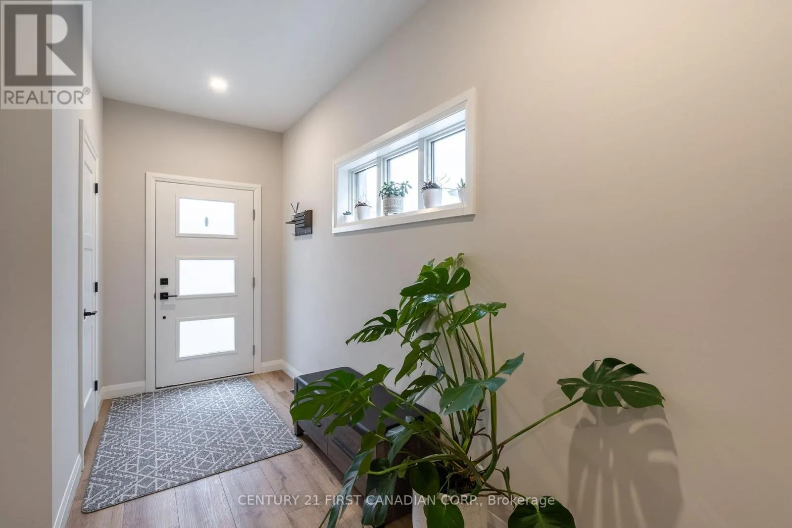 26 - 17 NICHOLSON STREET, #26