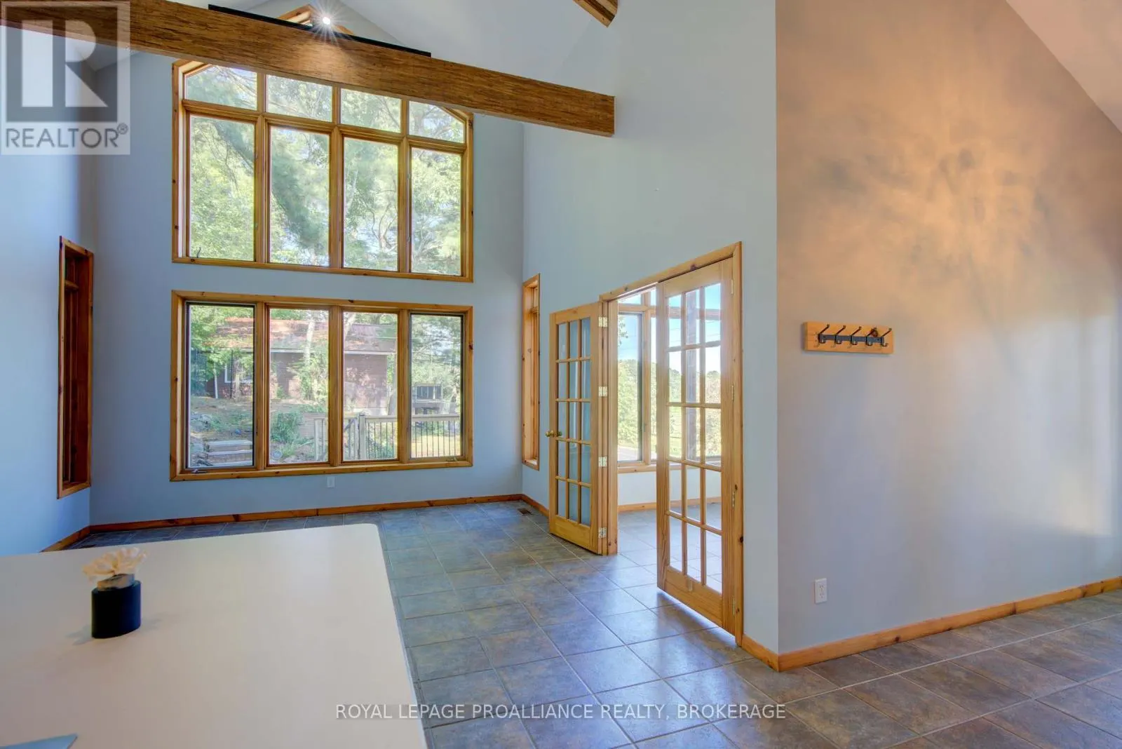 1512 CHAFFEY'S LOCK ROAD