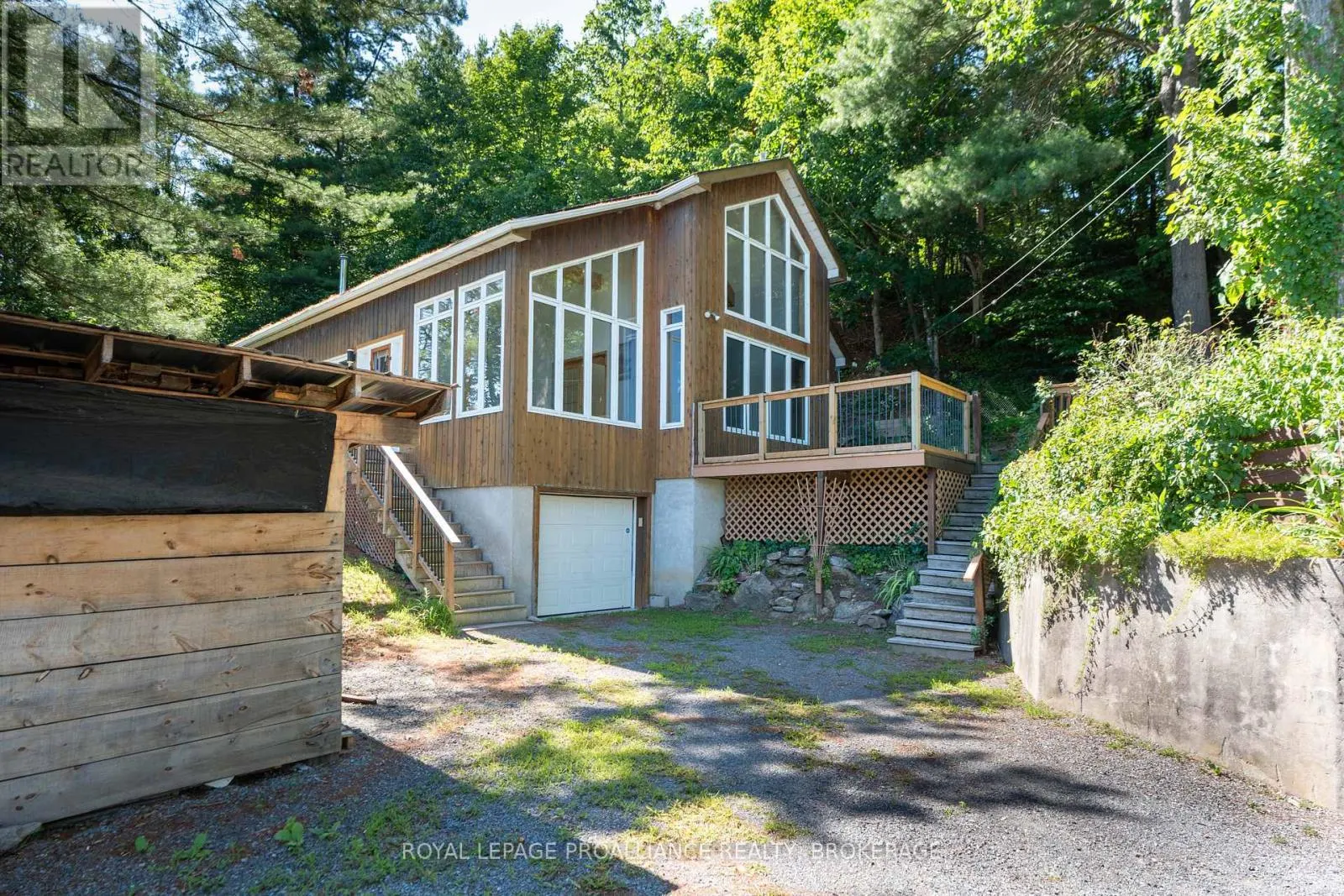 1512 CHAFFEY'S LOCK ROAD