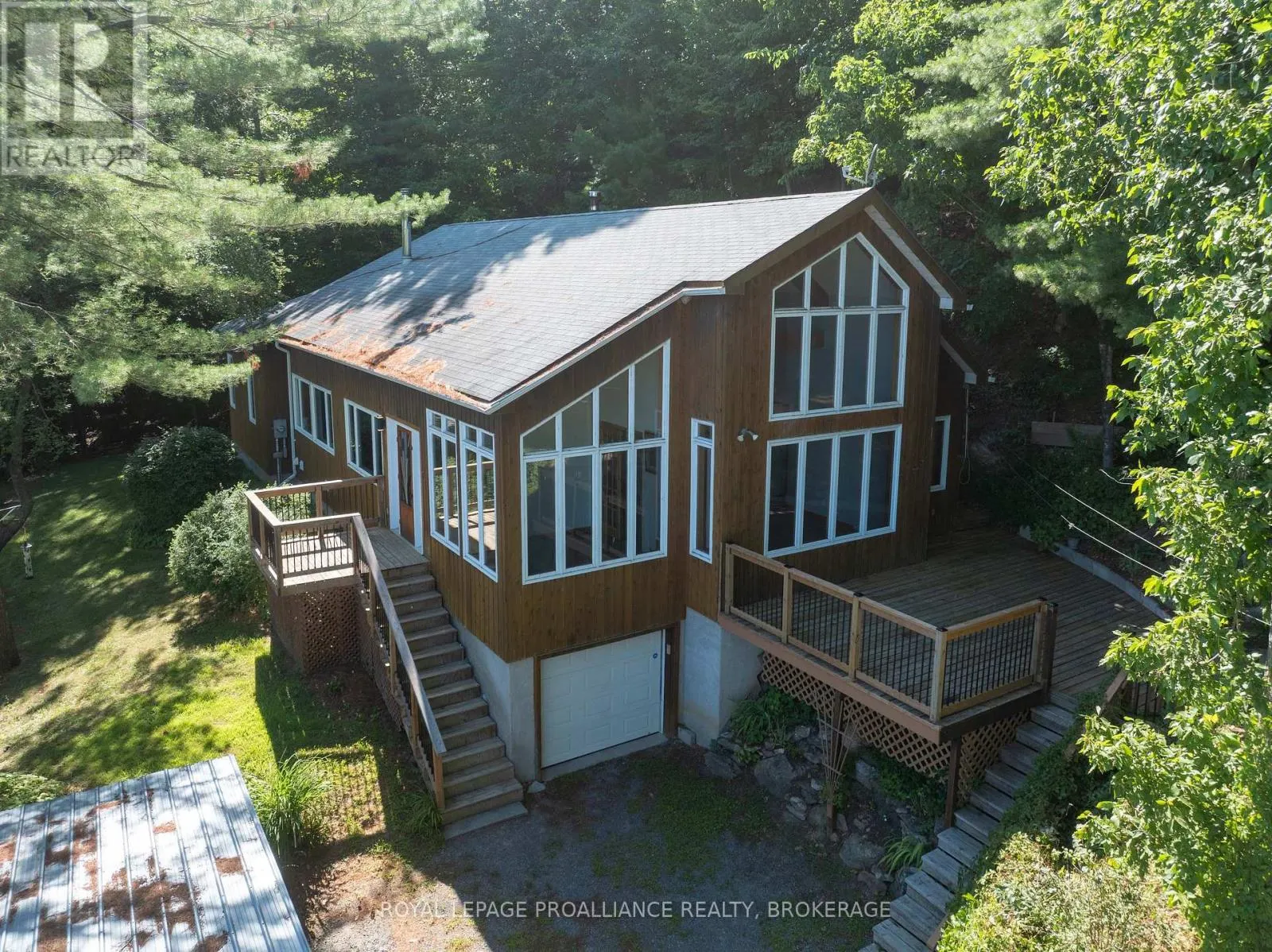 1512 CHAFFEY'S LOCK ROAD