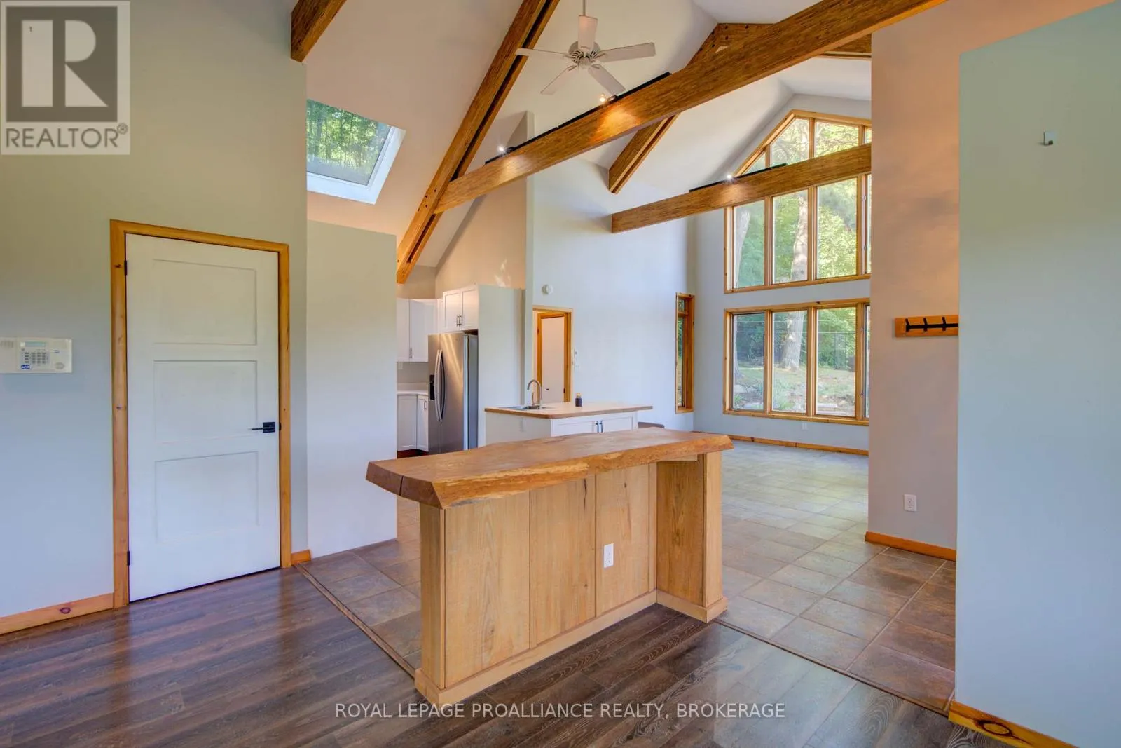 1512 CHAFFEY'S LOCK ROAD