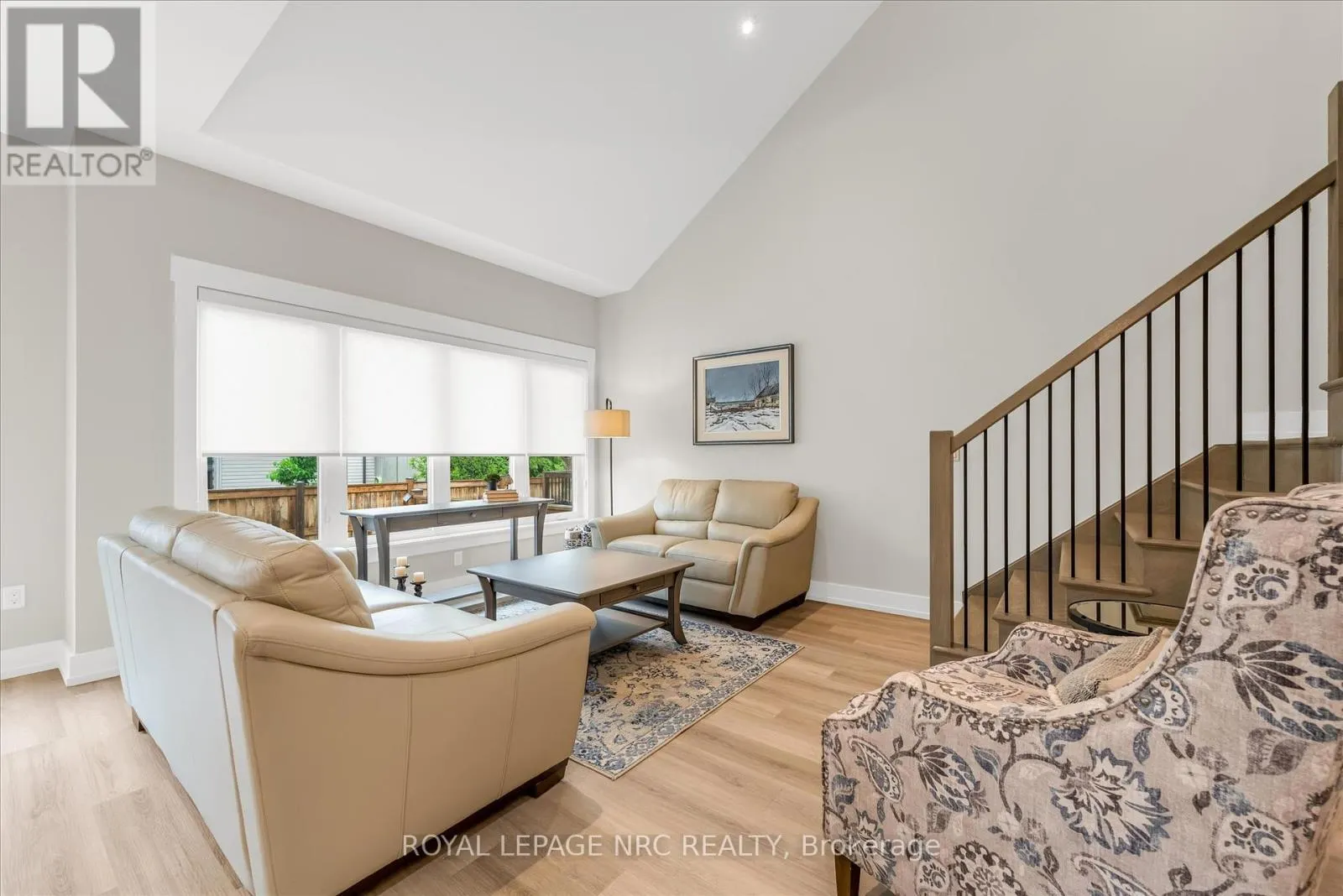 13 - 3573 DOMINION ROAD, #13
