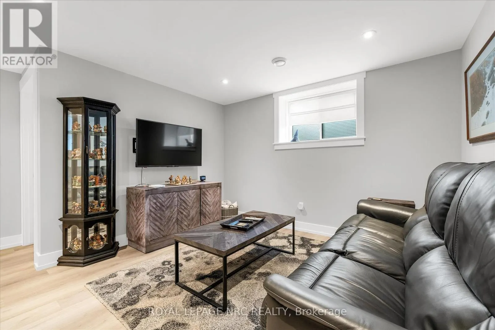 13 - 3573 DOMINION ROAD, #13