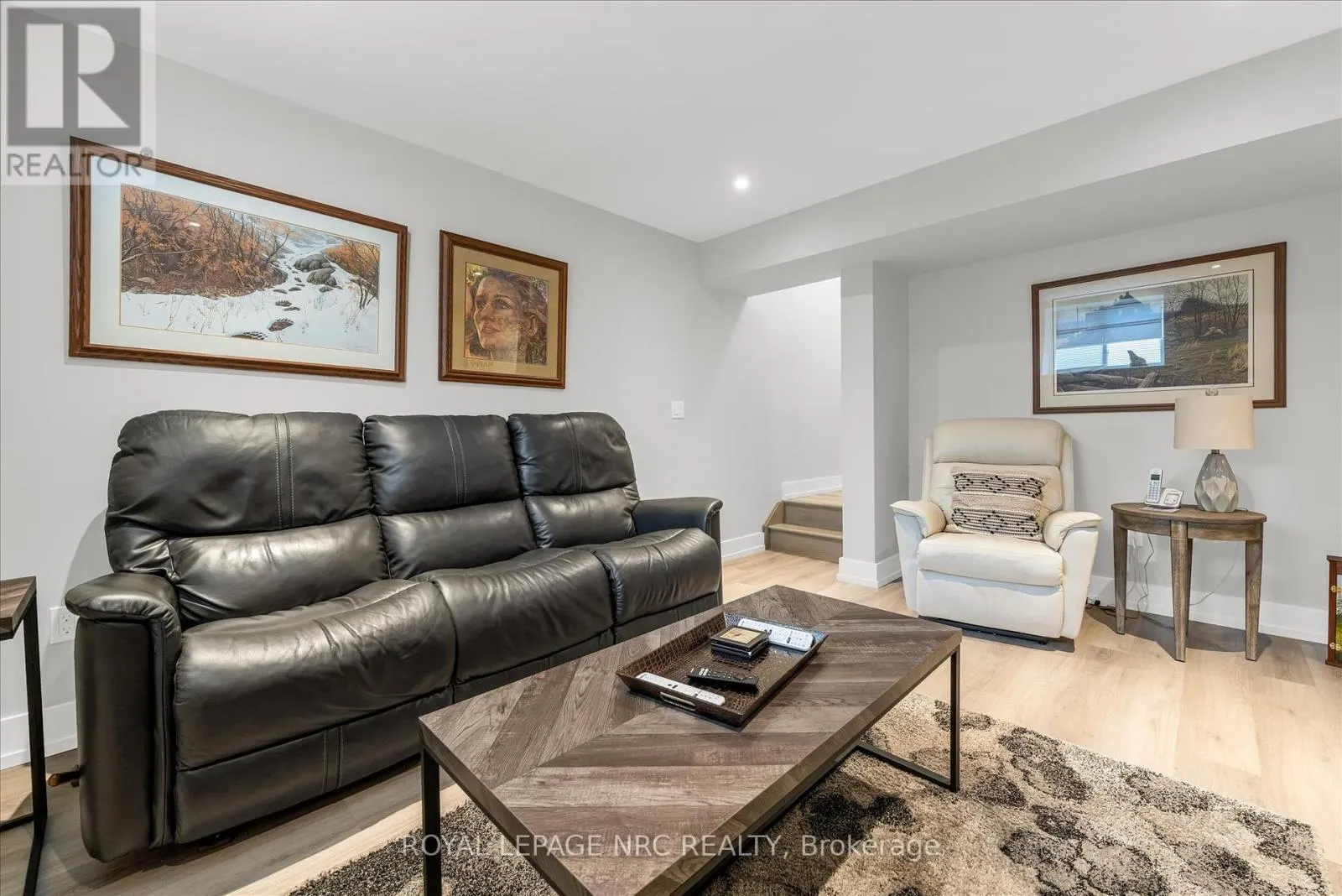 13 - 3573 DOMINION ROAD, #13