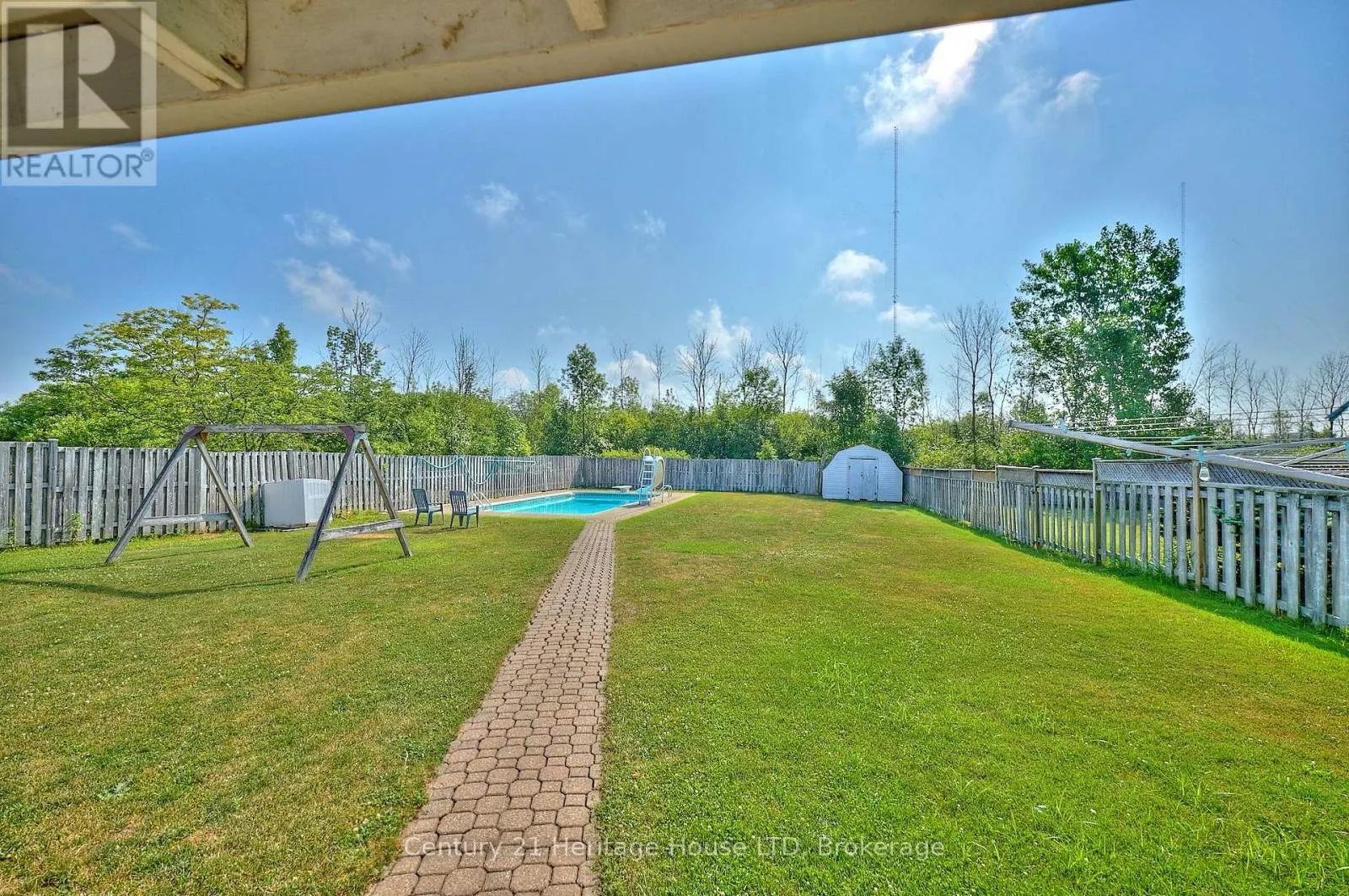 874 CRESCENT ROAD