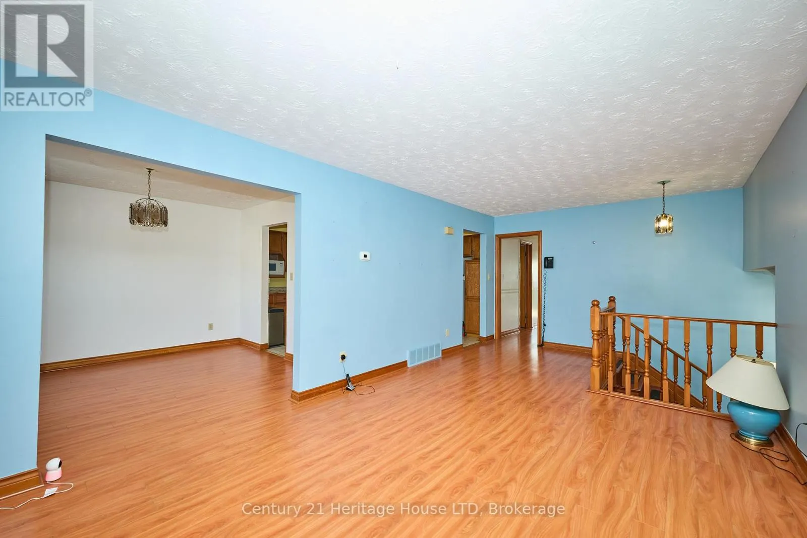 874 CRESCENT ROAD