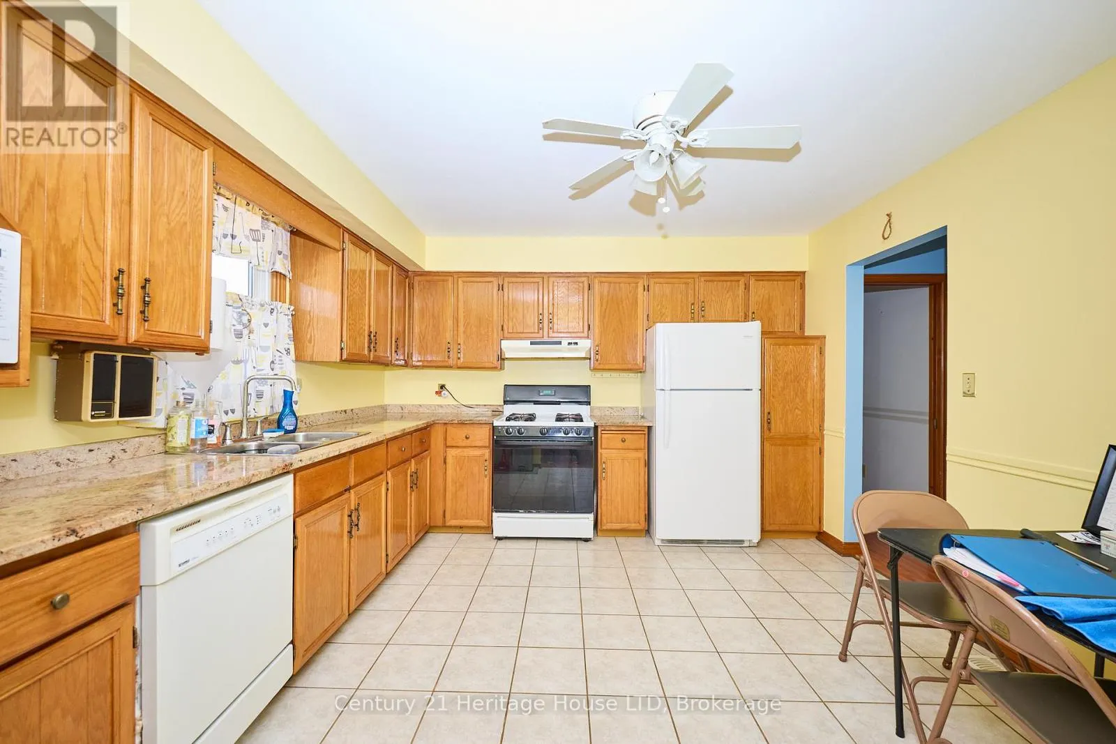 874 CRESCENT ROAD
