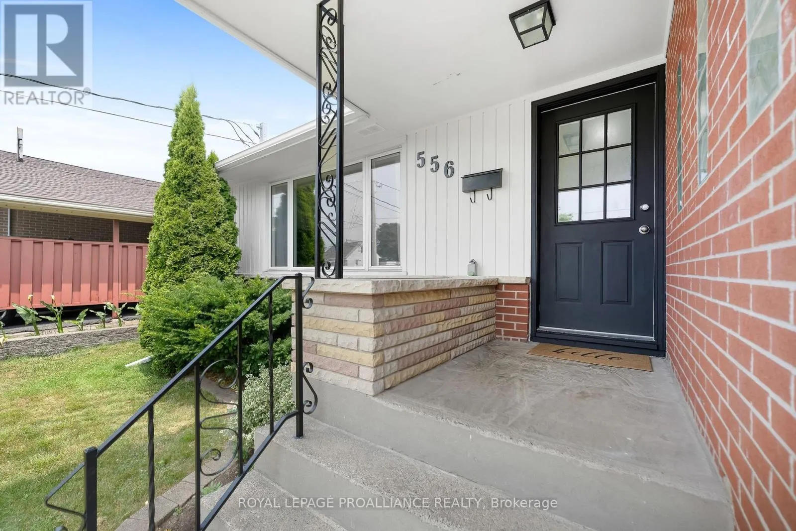 556 SINCLAIR STREET