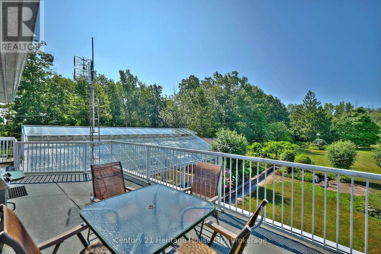 2229 HOUCK CRESCENT