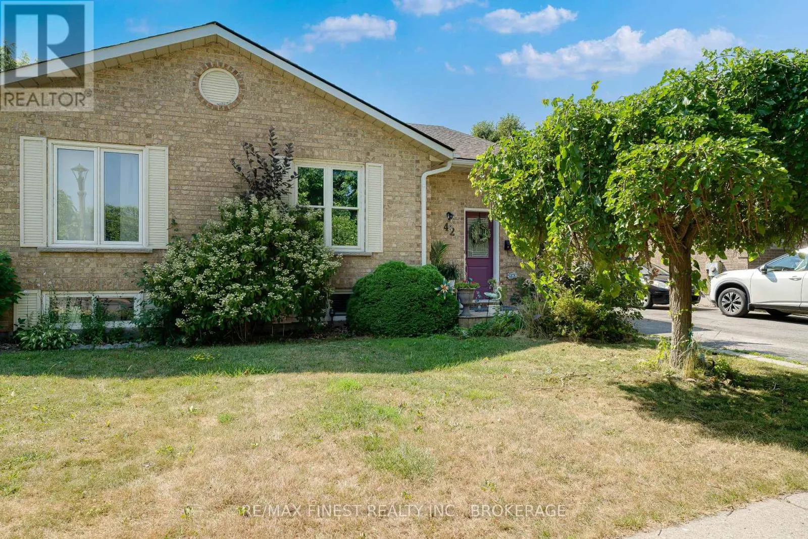 42 BARKER DRIVE