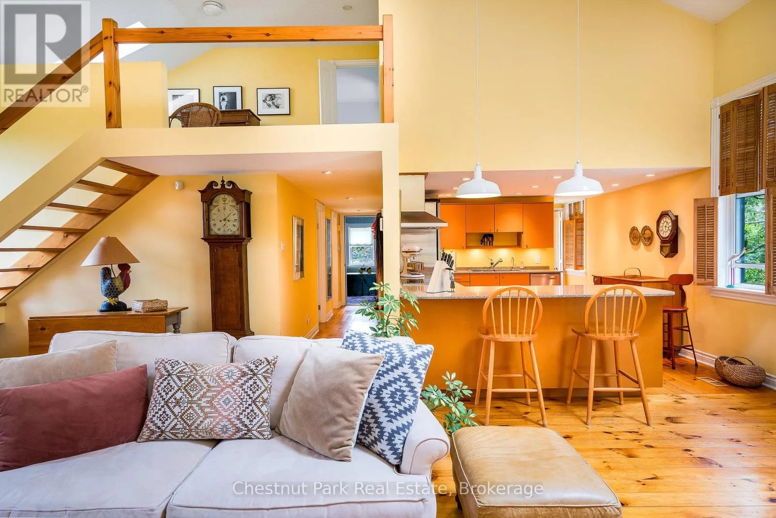 137312 GREY ROAD 12