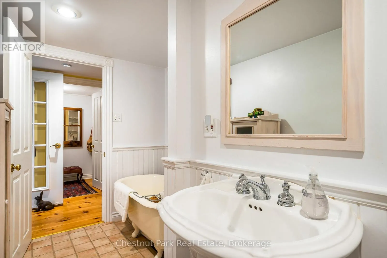 137312 GREY ROAD 12