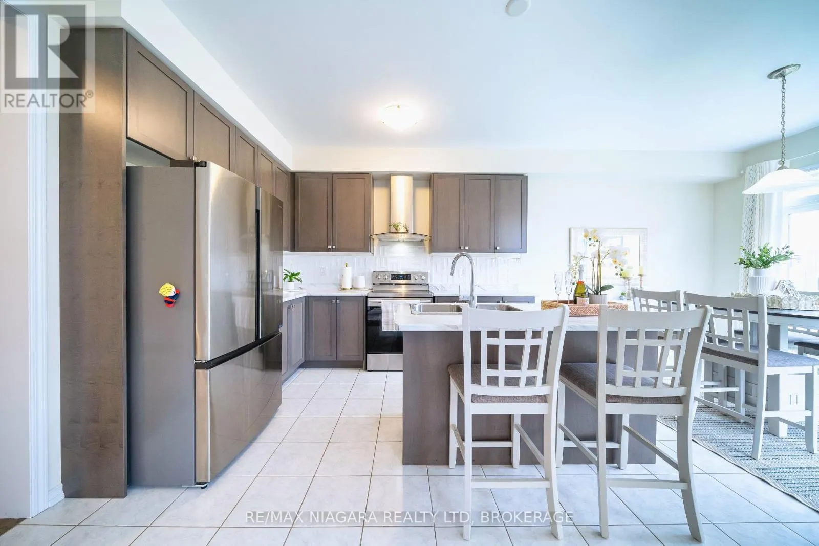 5 STEVEN DRIVE