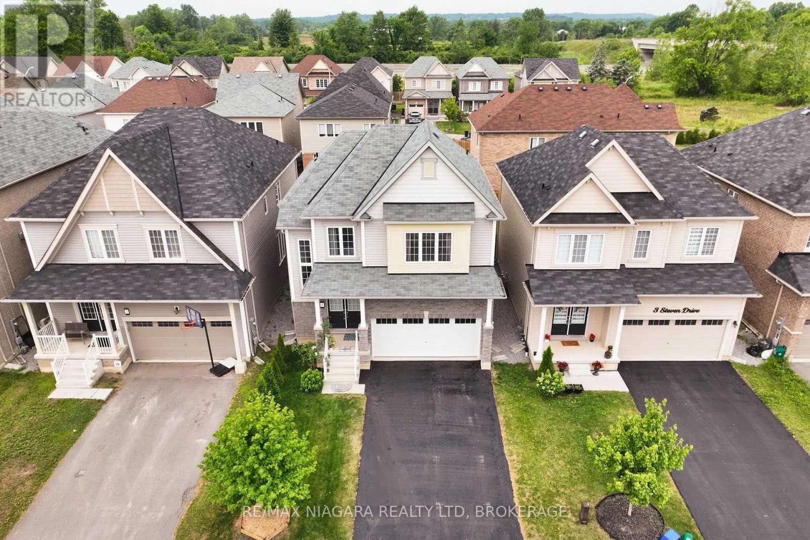 5 STEVEN DRIVE