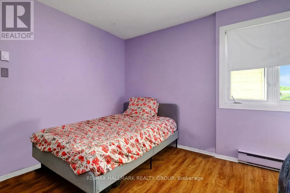 43 HAXBY PRIVATE