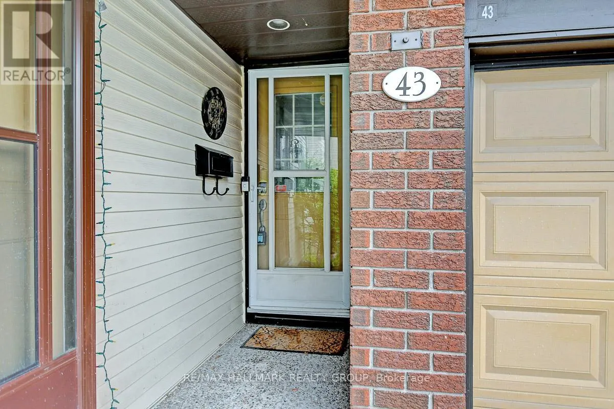 43 HAXBY PRIVATE